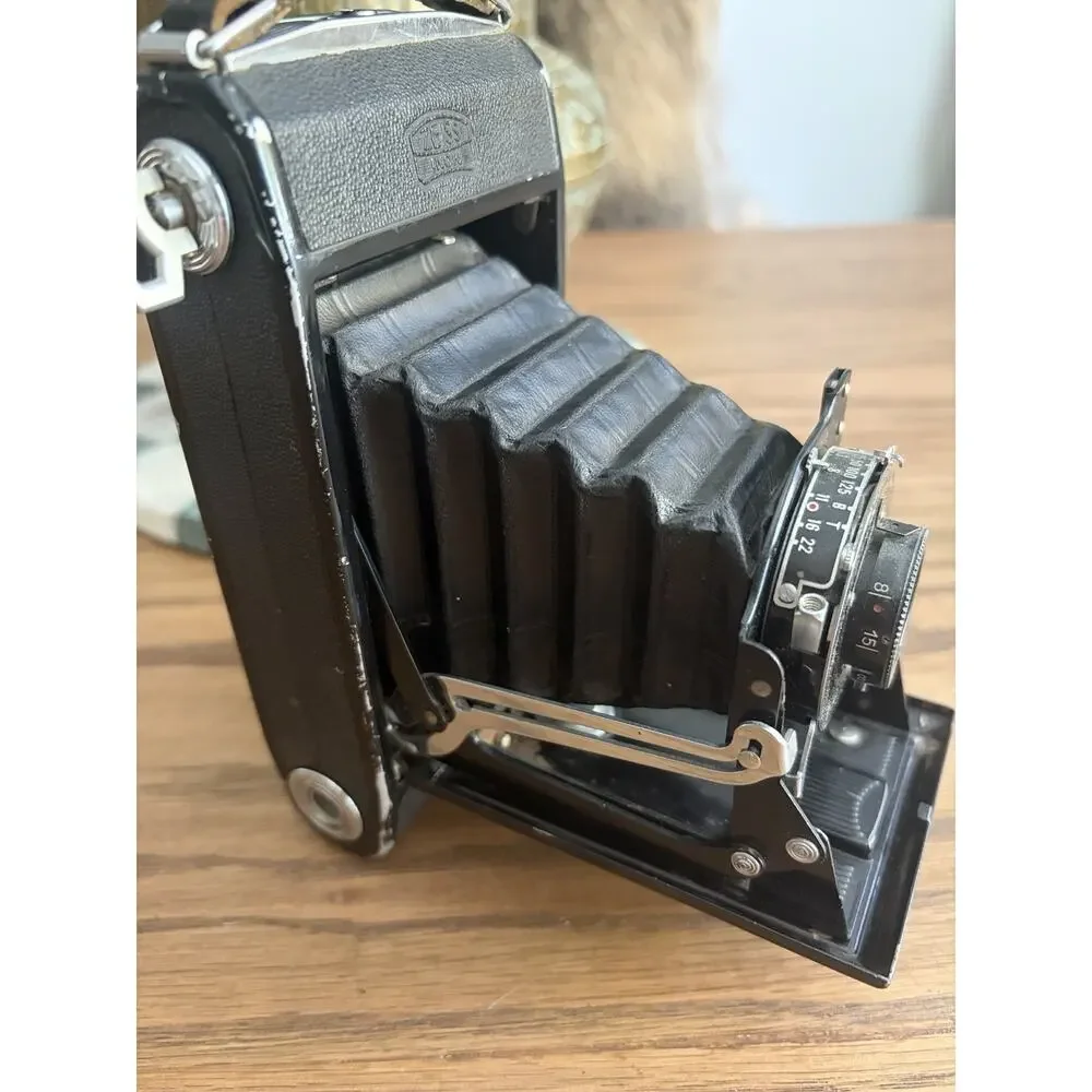 Vintage 1936 Zeiss Ikon Folding Camera Novar Anastigmat 6.3/10.5cm Telma Shutter